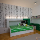 osvetlenie postele prepojene detske izby zelena od kivvi architects